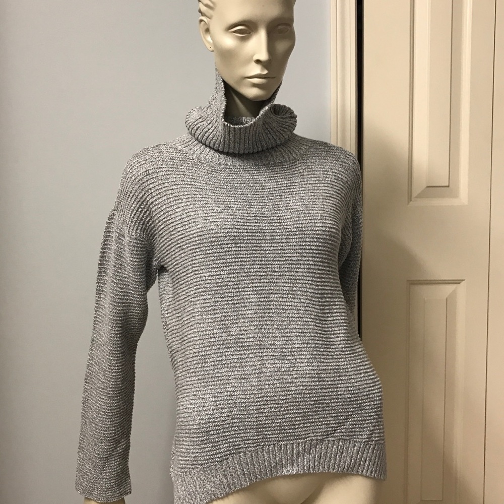 William Rast Sweater - Picture 7 of 7
